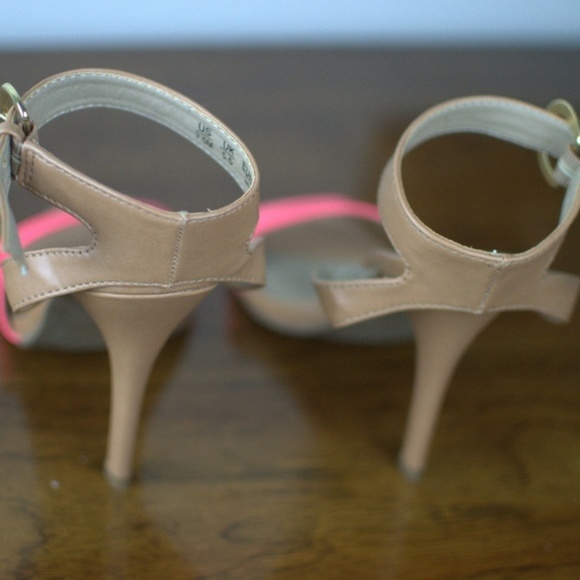 Just Fab Hot Pink Slingback Heels - Picture 5 of 5